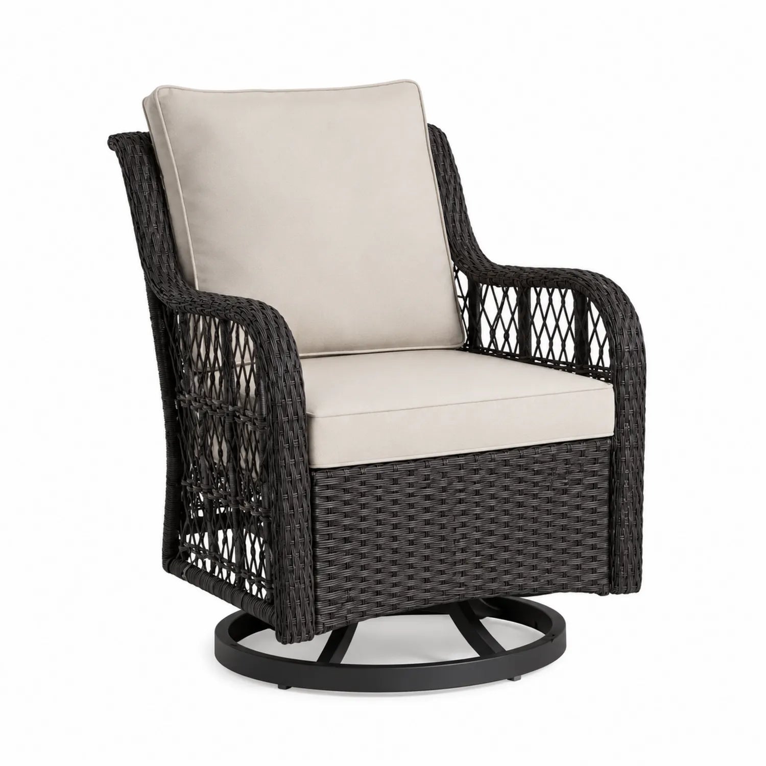 Silla giratoria de resina trenzada con cojines beige